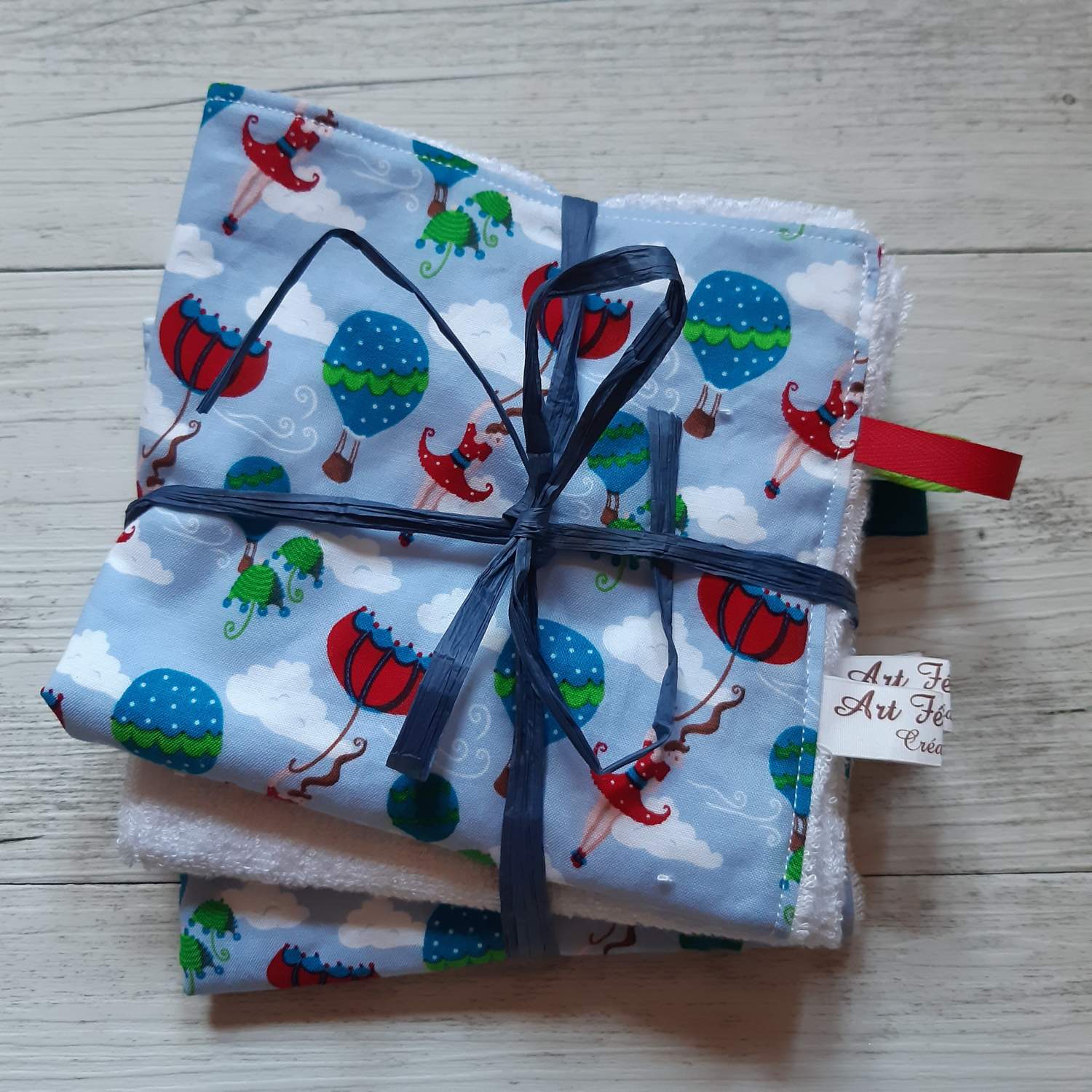 20210419_192639 Débarbouillette bleue lot de 3